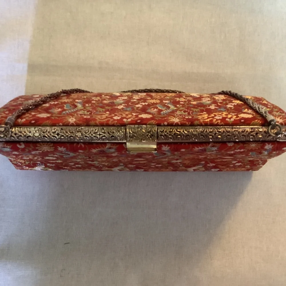 Vintage Purse - Picture 5 of 10